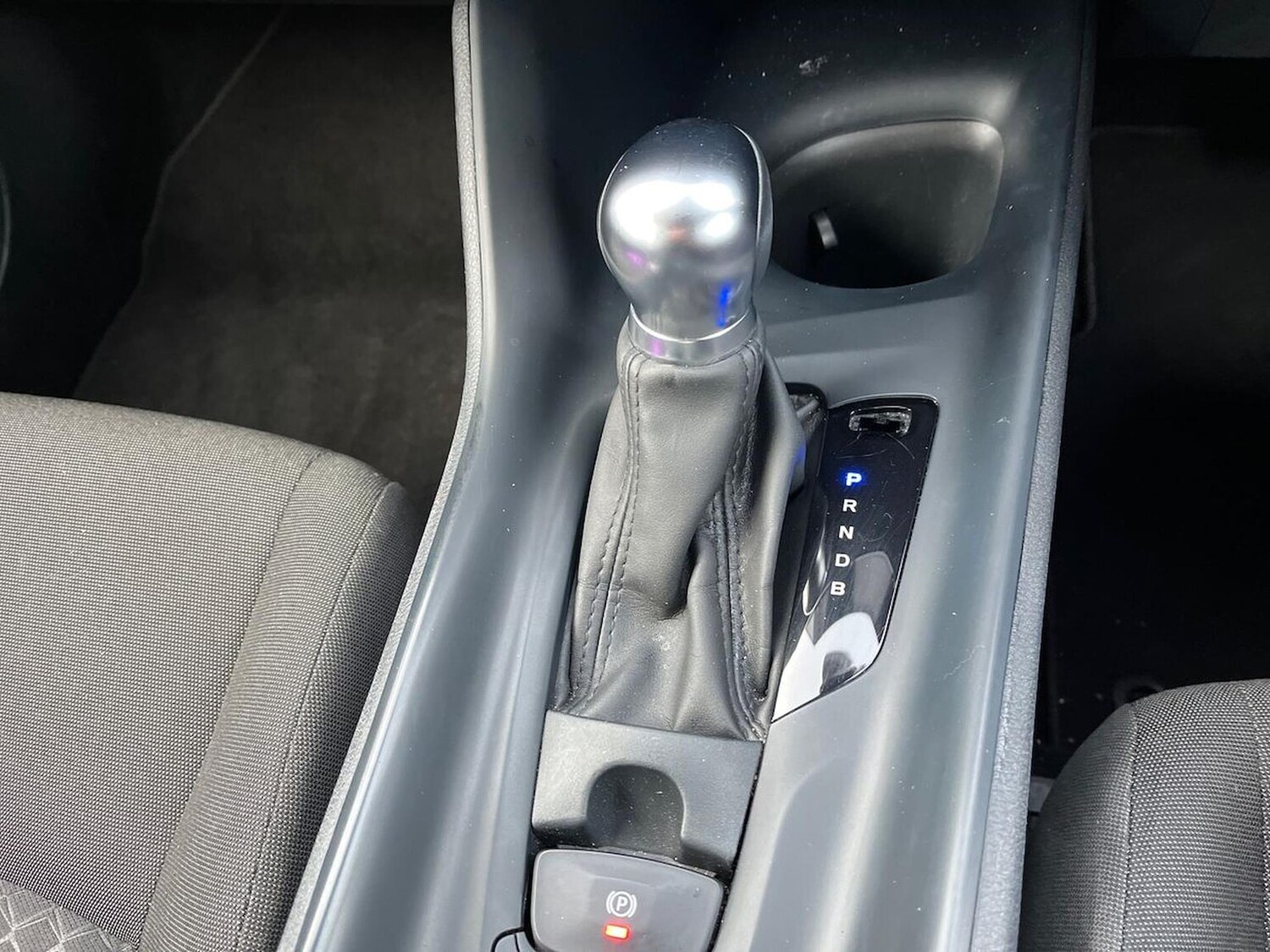 Used Toyota C-HR 2022 for sale - 76532473: Photo 13