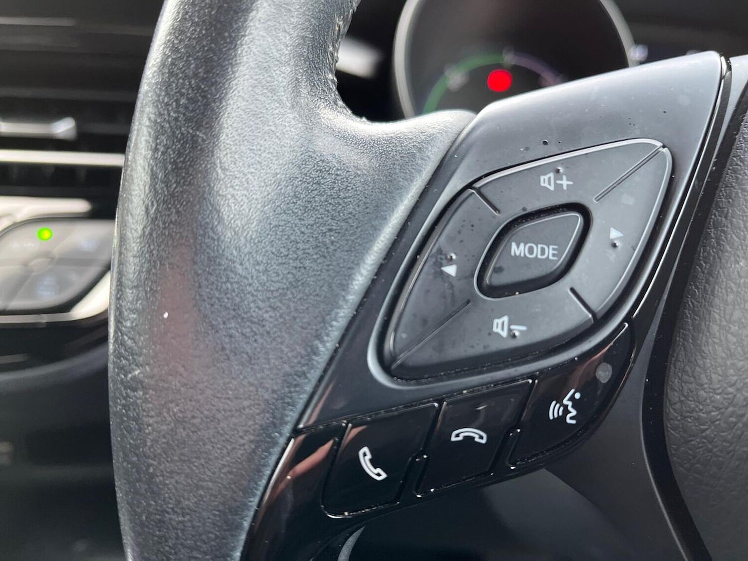 Used Toyota C-HR 2022 for sale - 76532473: Photo 26