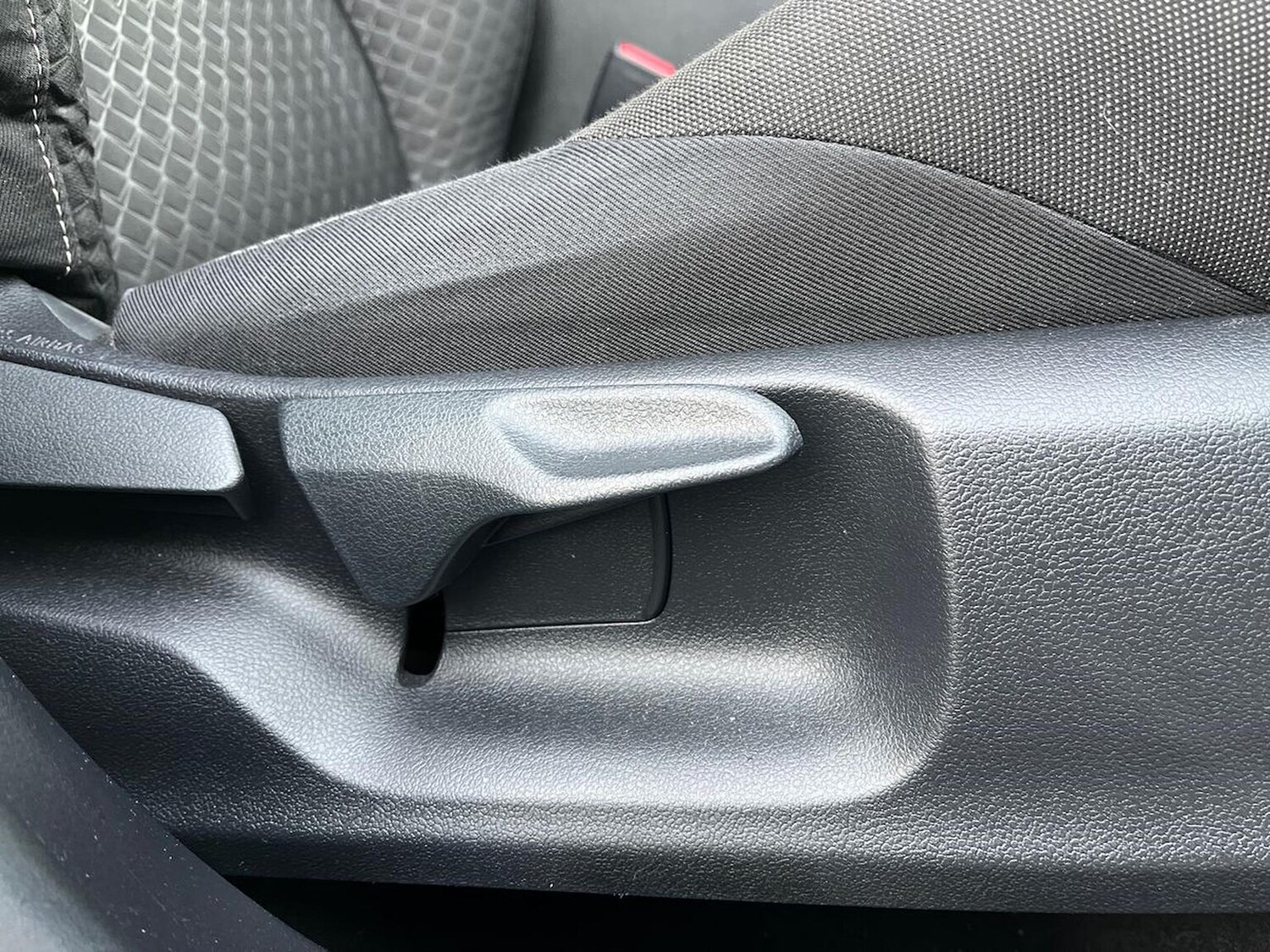 Used Toyota C-HR 2022 for sale - 76532473: Photo 29