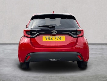 Used Toyota Yaris 2024 for sale - 79047993: Photo