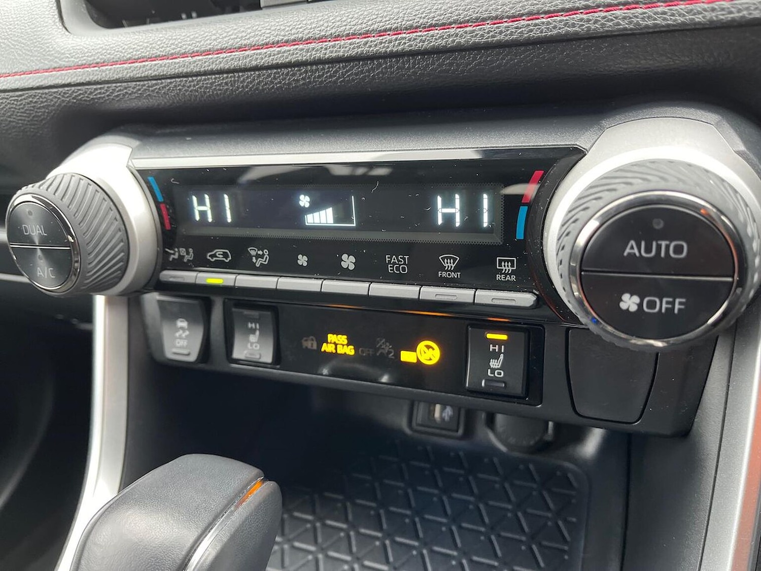 Used Toyota RAV4 2024 for sale - 76299386: Photo 12