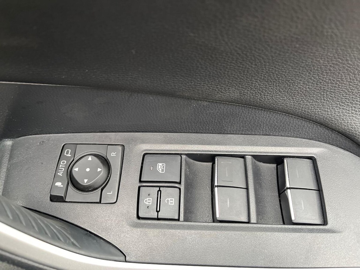 Used Toyota RAV4 2024 for sale - 76299386: Photo 21