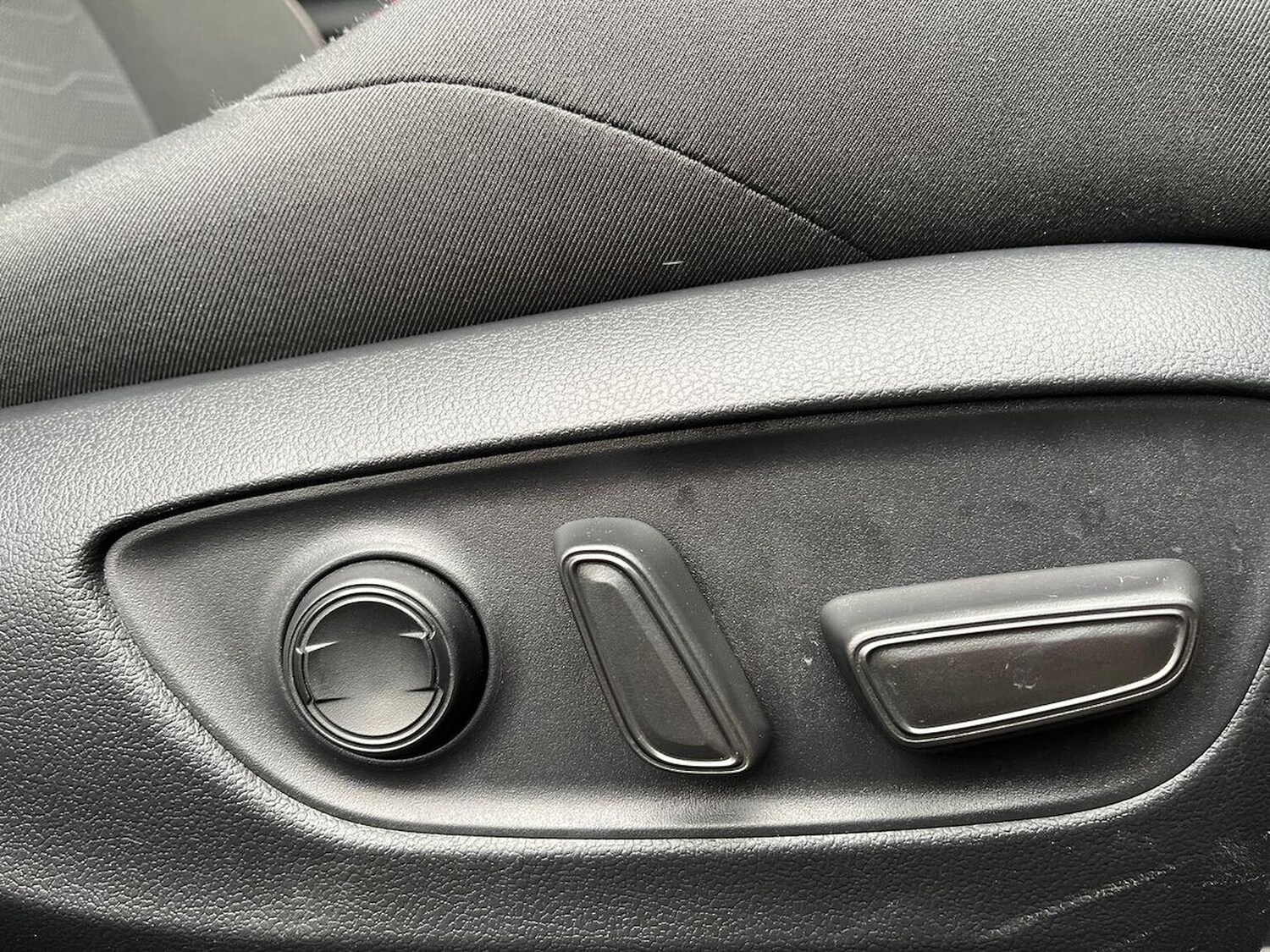 Used Toyota RAV4 2024 for sale - 76299386: Photo 30