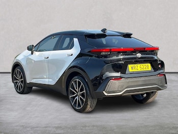 Used Toyota C-HR 2025 for sale - 75583053: Photo