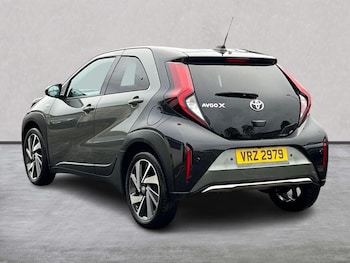 Used Toyota Aygo X 2023 for sale - 76402423: Photo