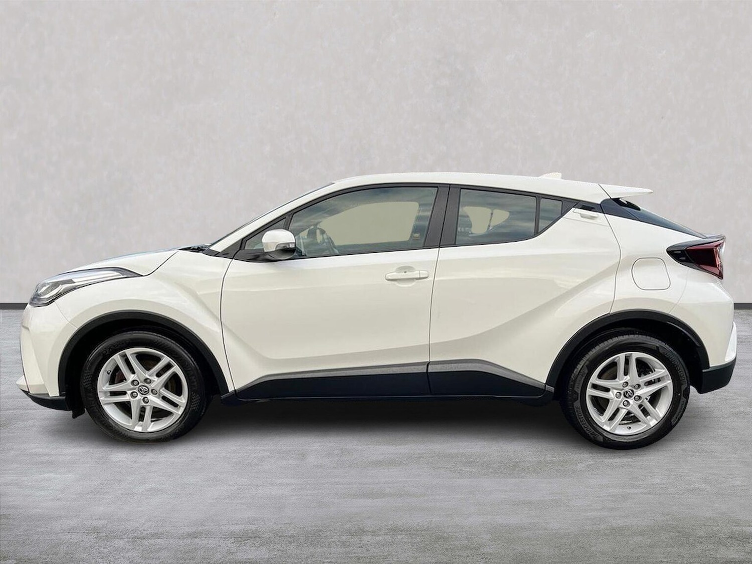 Used Toyota C-HR 2023 for sale - 77781554: Photo 19