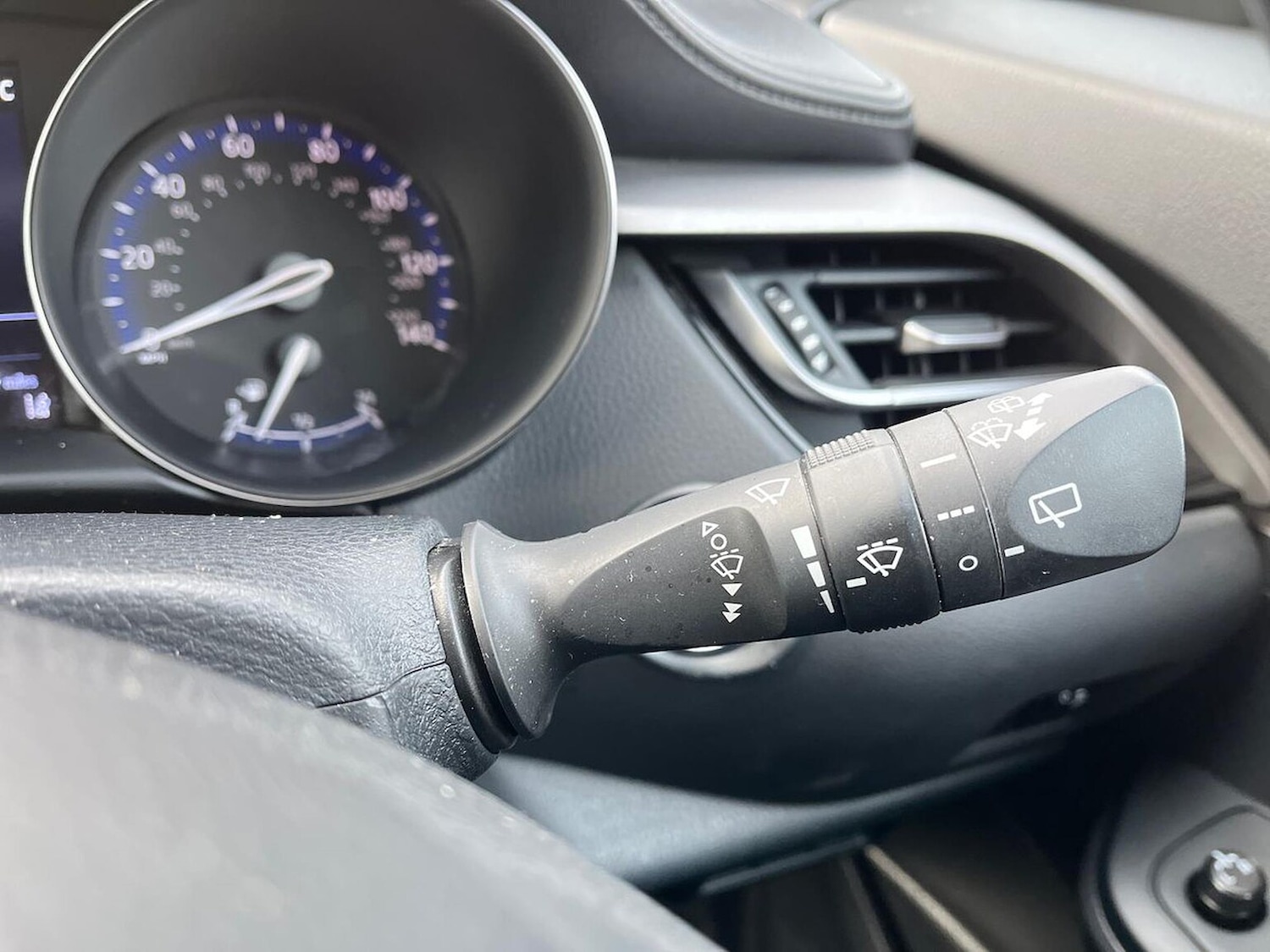 Used Toyota C-HR 2023 for sale - 77781554: Photo 27