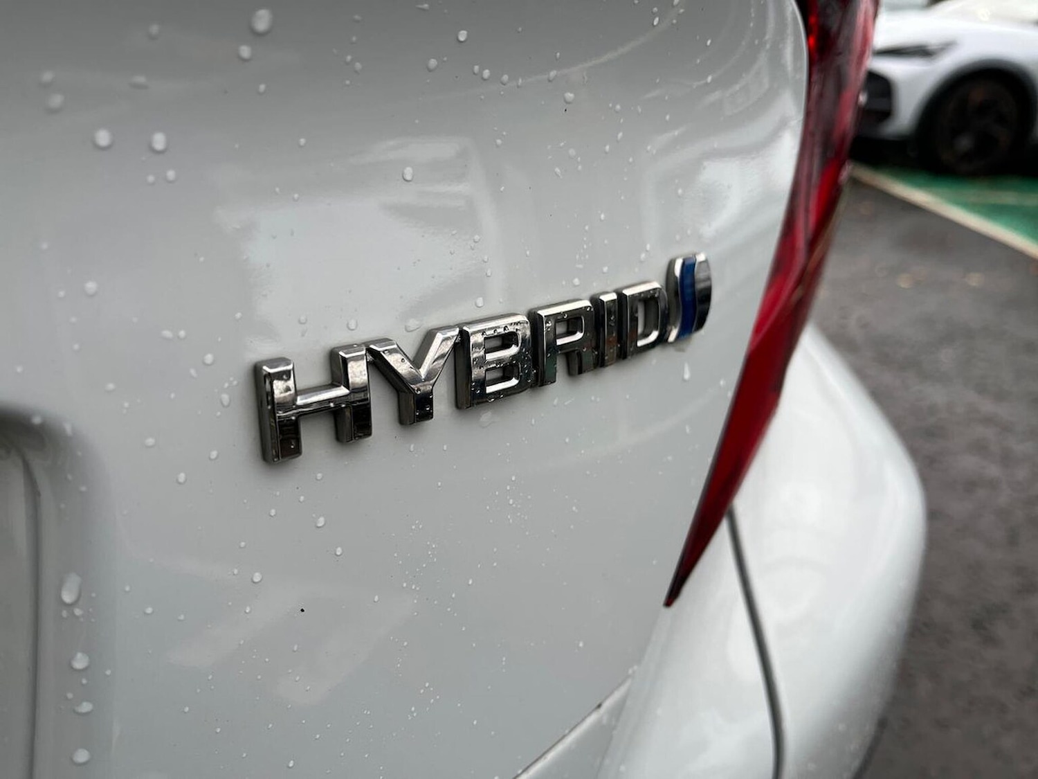 Used Toyota C-HR 2023 for sale - 76402422: Photo 34