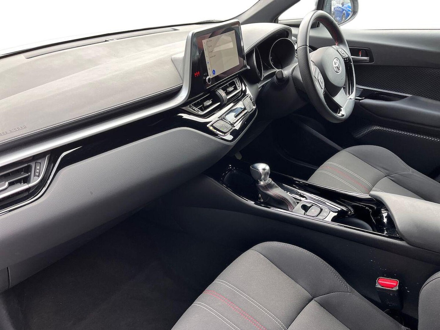 Used Toyota C-HR 2023 for sale - 76402422: Photo 7