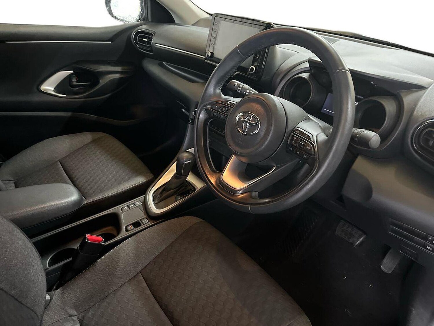 Used Toyota Yaris 2023 for sale - 76490707: Photo 15