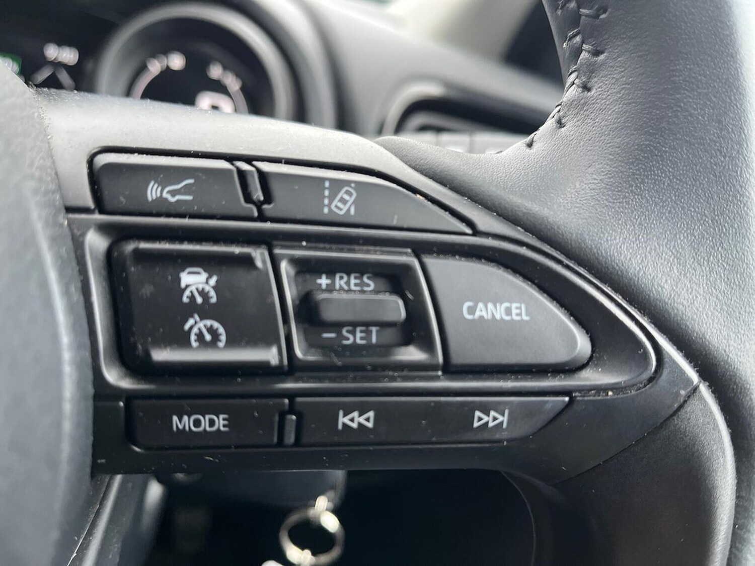 Used Toyota Yaris 2023 for sale - 76490707: Photo 25