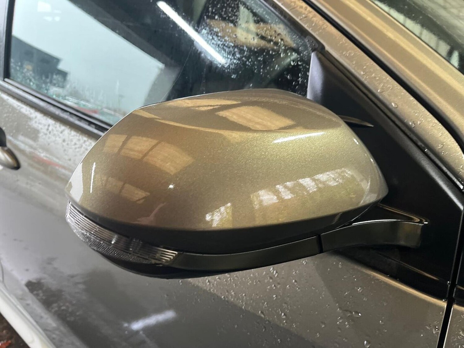 Used Toyota Yaris 2023 for sale - 76490707: Photo 36