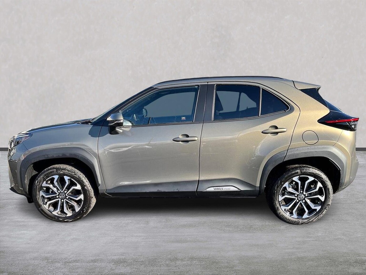 Used Toyota Yaris Cross 2024 for sale - 76357917: Photo 19