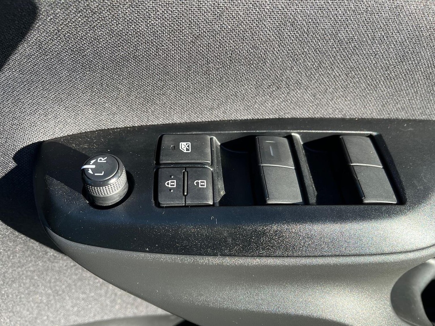 Used Toyota Yaris Cross 2024 for sale - 76357917: Photo 21