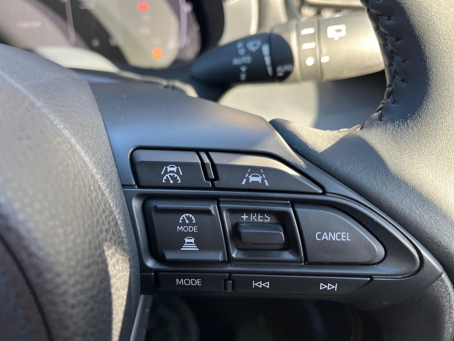 Used Toyota Yaris Cross 2024 for sale - 76357917: Photo 25