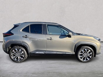 Used Toyota Yaris Cross 2024 for sale - 76357917: Photo