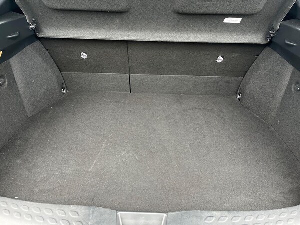 Used Toyota C-HR 2023 for sale - 76193146: Photo 17