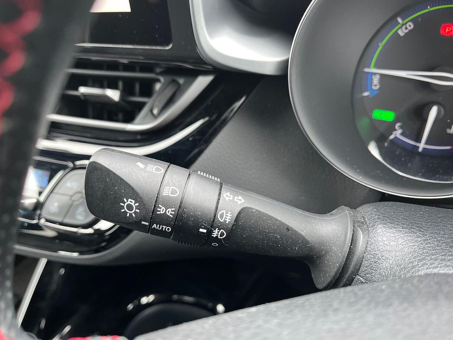 Used Toyota C-HR 2023 for sale - 76193146: Photo 29