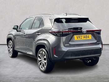 Used Toyota Yaris Cross 2023 for sale - 79594201: Photo