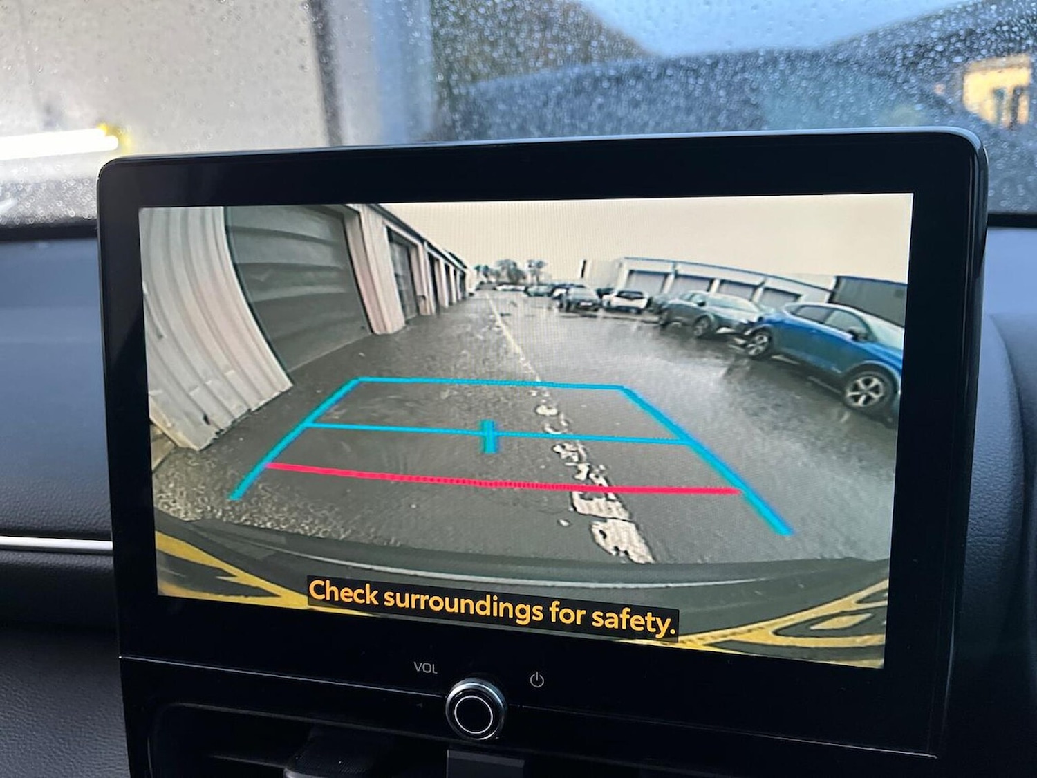 Used Toyota Yaris Cross 2024 for sale - 76402428: Photo 23