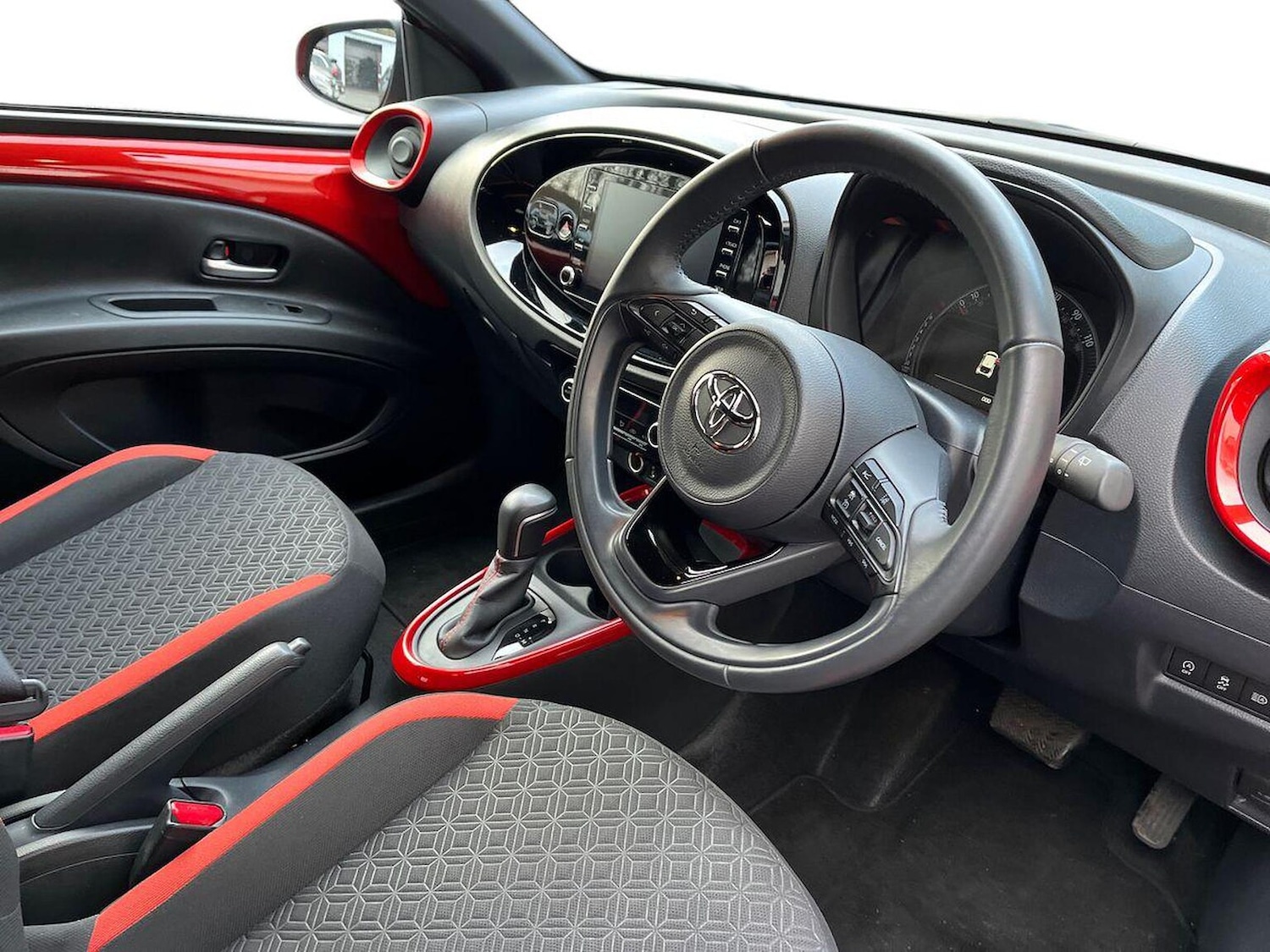 Used Toyota Aygo X 2022 for sale - 77872167: Photo 15