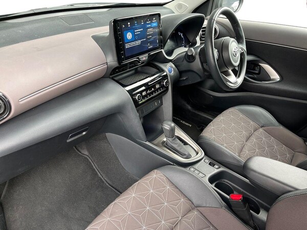Used Toyota Yaris Cross 2023 for sale - 76194527: Photo 7
