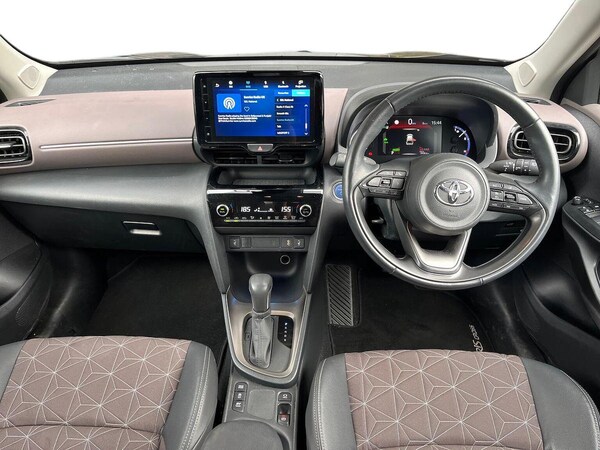 Used Toyota Yaris Cross 2023 for sale - 76194527: Photo 8