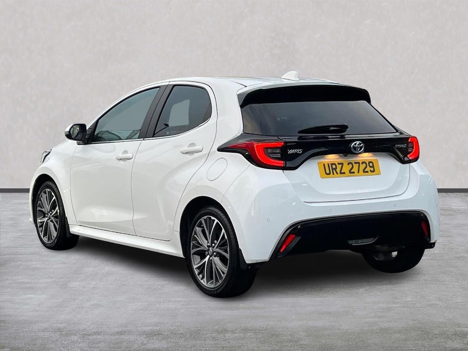 Used Toyota Yaris 2022 for sale - 77487583: Photo 2