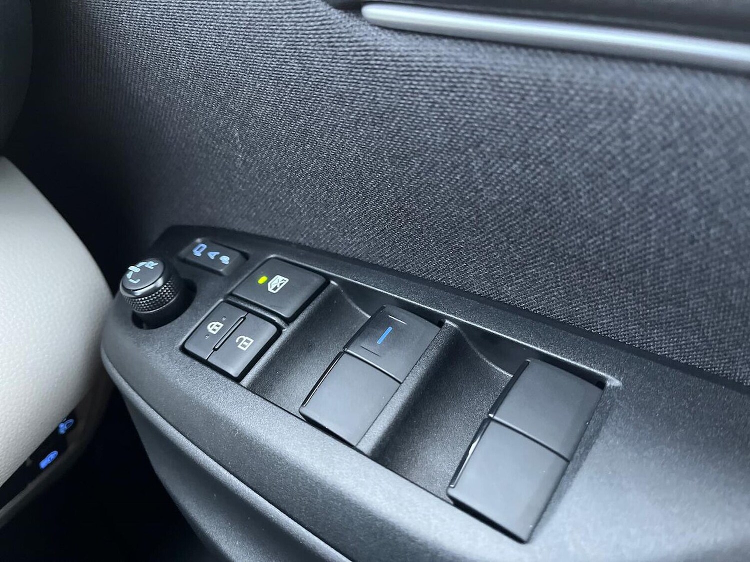 Used Toyota Yaris 2022 for sale - 77487583: Photo 21