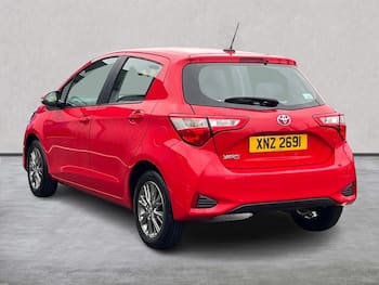 Used Toyota Yaris 2017 for sale - 79626554: Photo