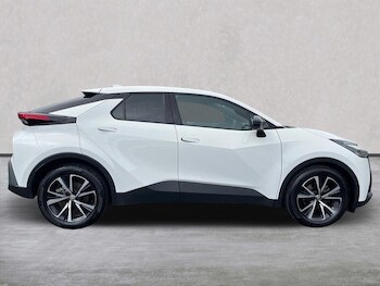 Used Toyota C-HR 2024 for sale - 75490357: Photo