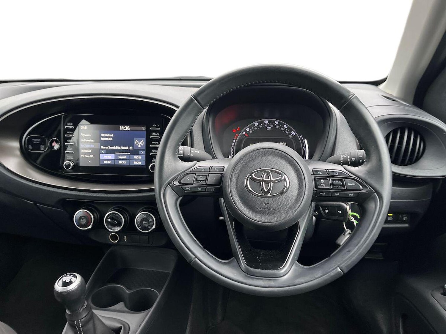 Used Toyota Aygo X 2023 for sale - 76963505: Photo 9