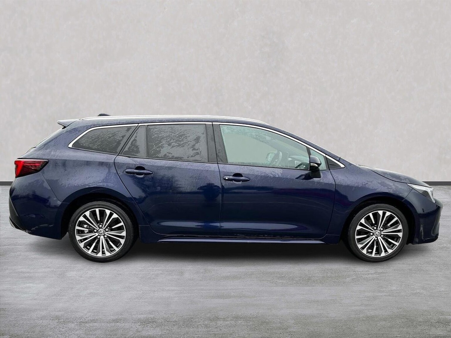 Used Toyota Corolla 2024 for sale - 77984038: Photo 3