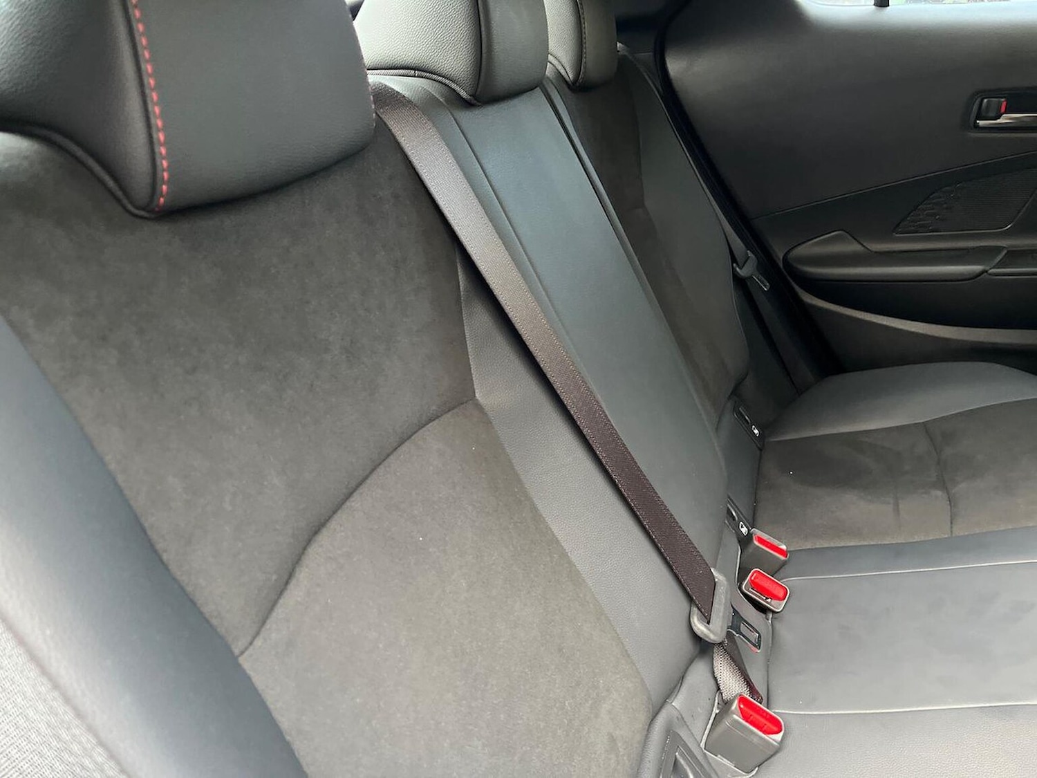 Used Toyota C-HR 2025 for sale - 78079392: Photo 16