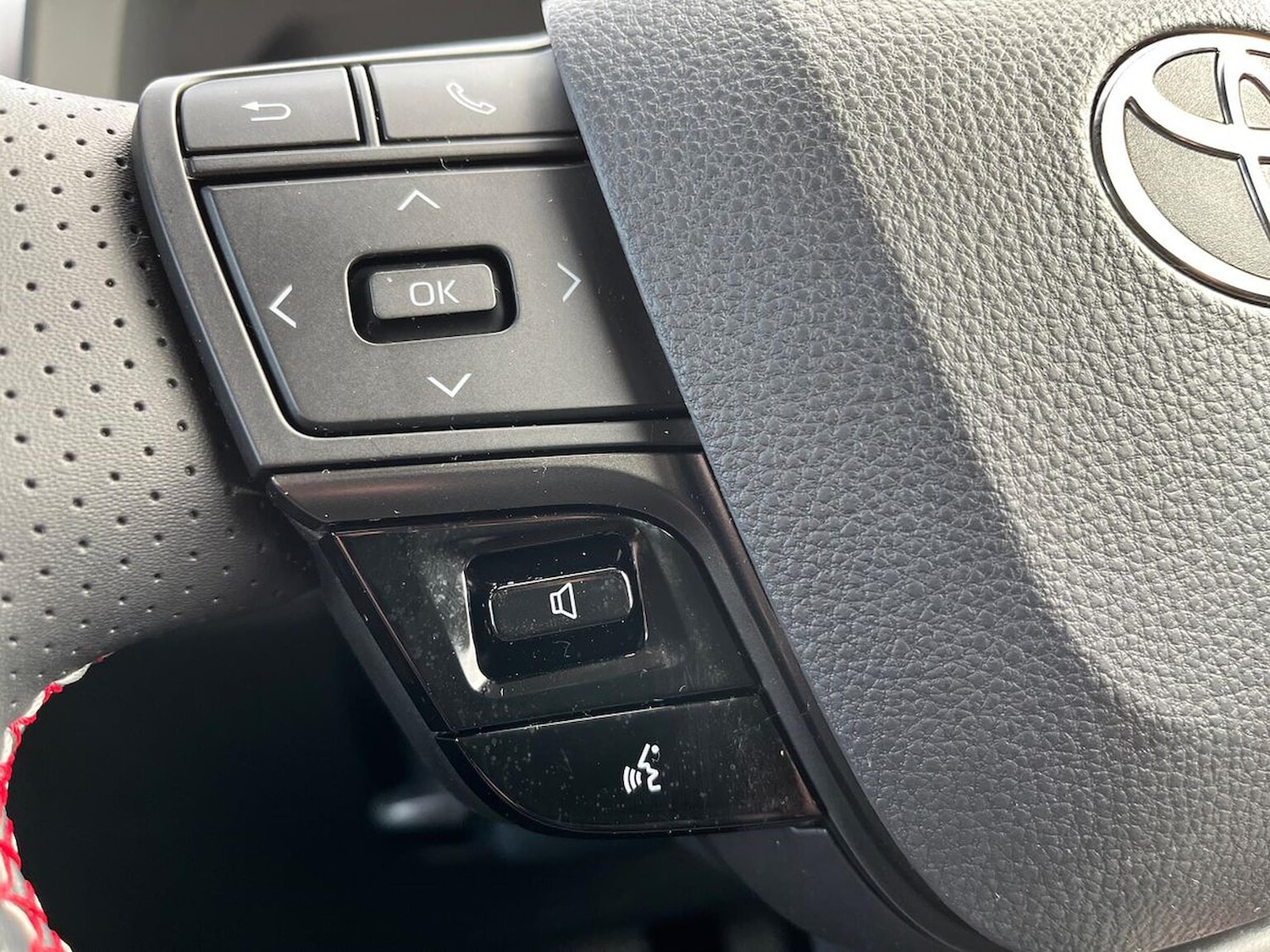 Used Toyota C-HR 2025 for sale - 78079392: Photo 27