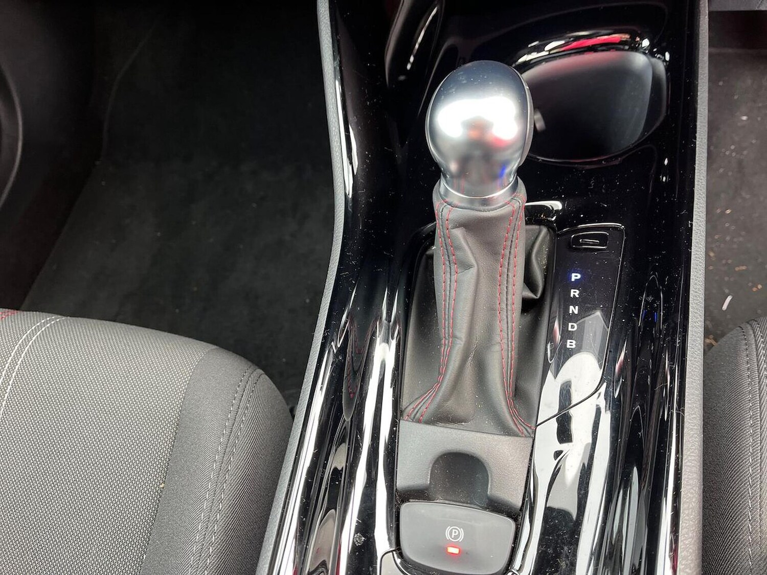 Used Toyota C-HR 2023 for sale - 78193123: Photo 15