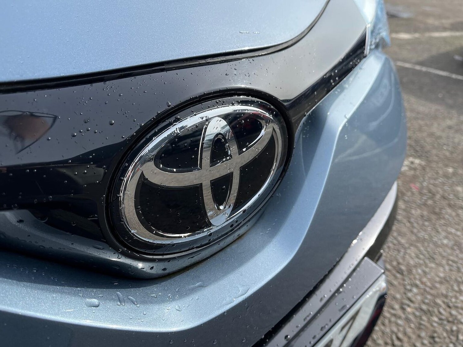 Used Toyota C-HR 2023 for sale - 78193123: Photo 34