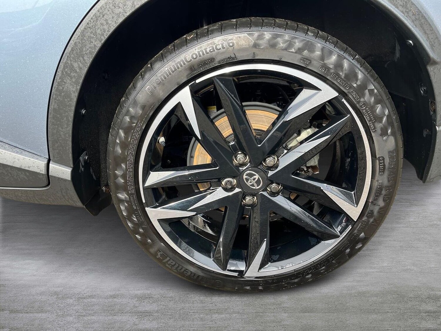 Used Toyota C-HR 2023 for sale - 78193123: Photo 8