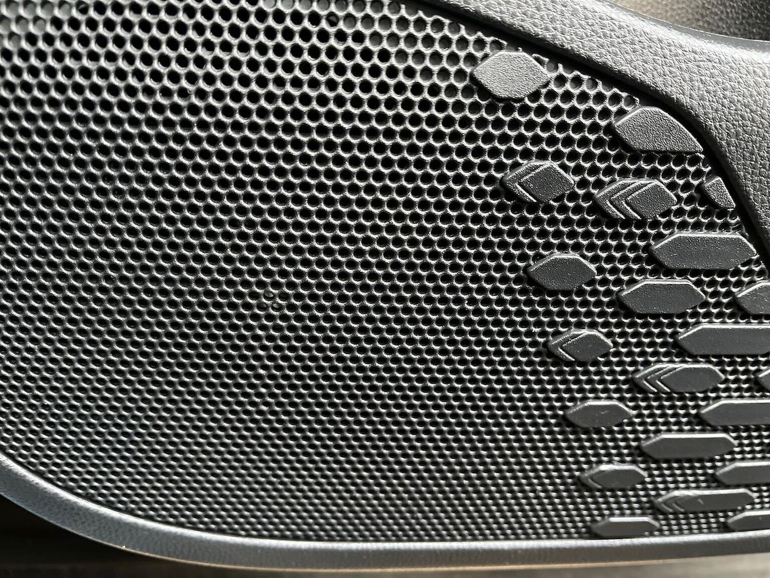 Used Toyota C-HR 2024 for sale - 76919016: Photo 31