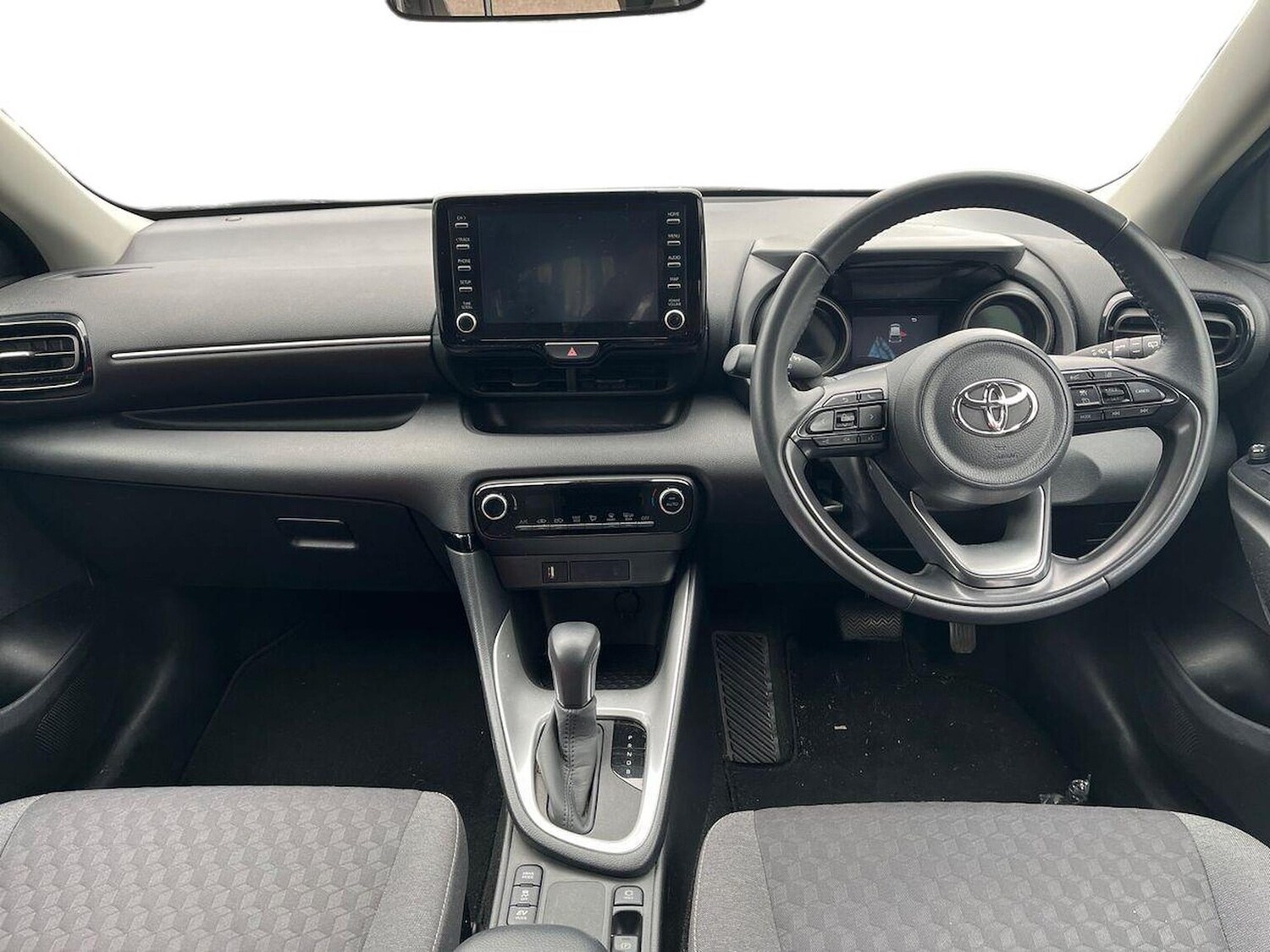 Used Toyota Yaris 2023 for sale - 78193148: Photo 10