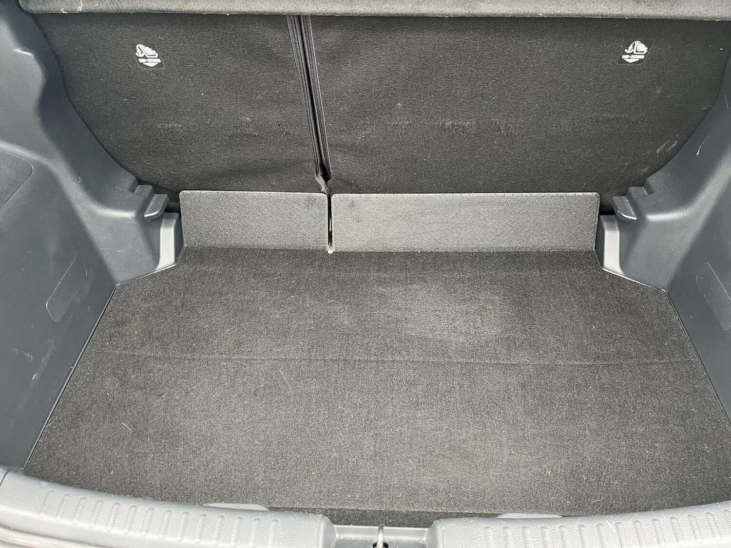 Used Toyota Yaris 2023 for sale - 78193148: Photo 19