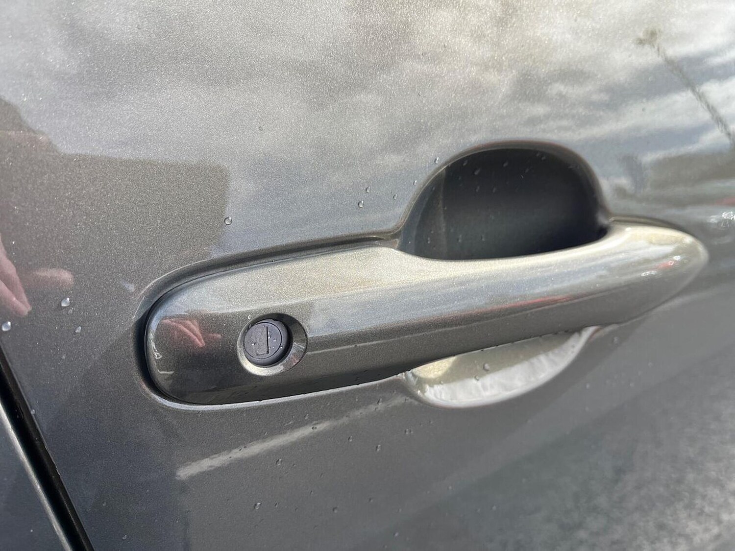 Used Toyota Yaris 2023 for sale - 78193148: Photo 37