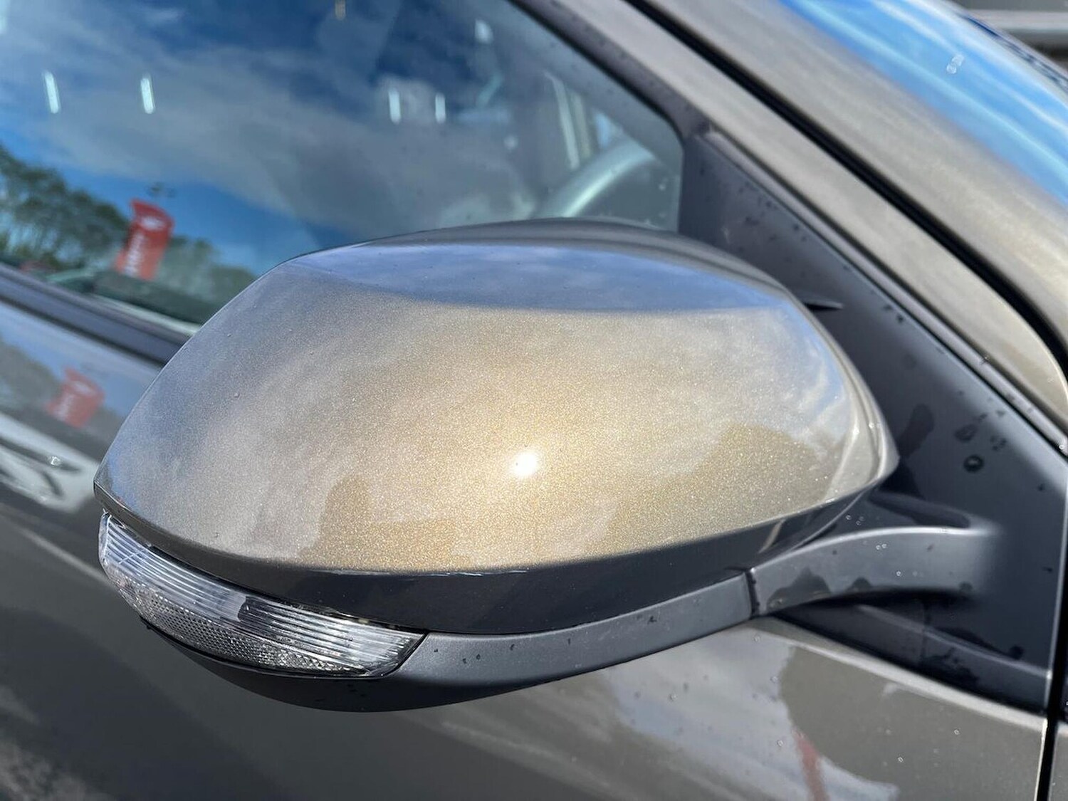 Used Toyota Yaris 2023 for sale - 78193148: Photo 38