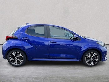 Used Toyota Yaris 2024 for sale - 79048003: Photo