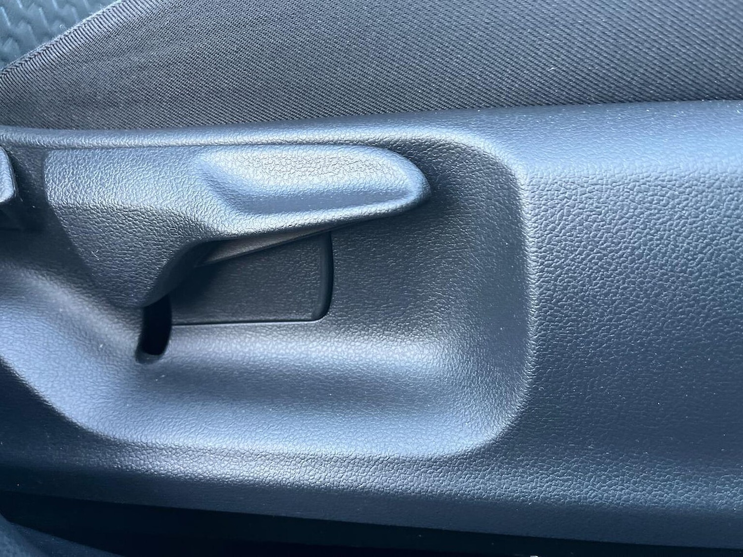 Used Toyota Yaris Cross 2024 for sale - 76770011: Photo 29