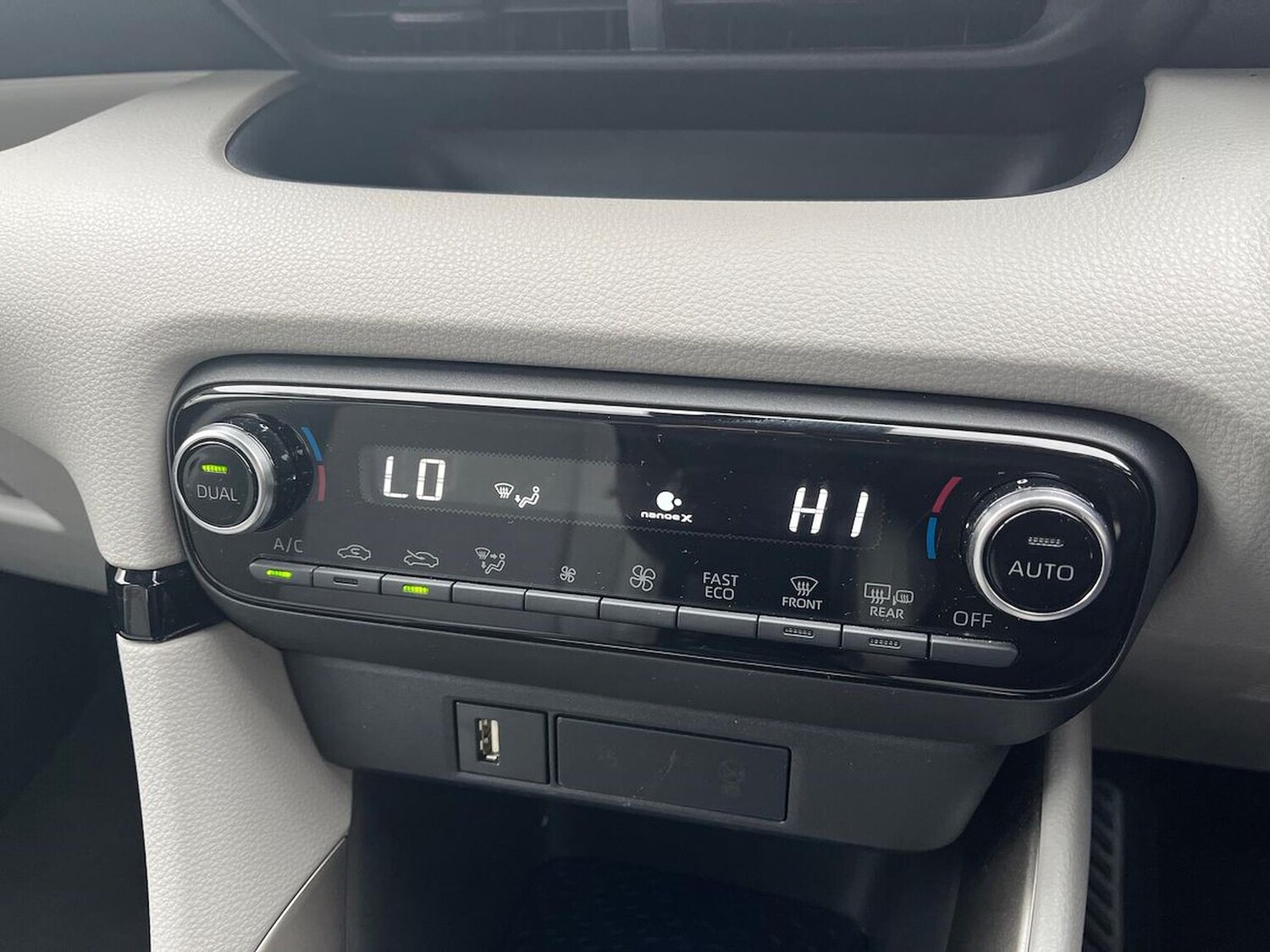 Used Toyota Yaris 2023 for sale - 76911254: Photo 12