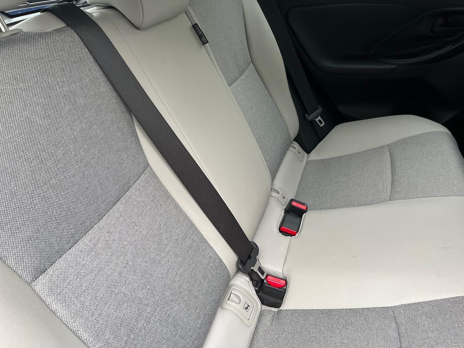 Used Toyota Yaris 2023 for sale - 76911254: Photo 16