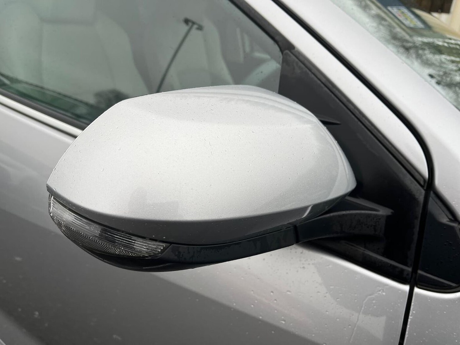 Used Toyota Yaris 2023 for sale - 76911254: Photo 37