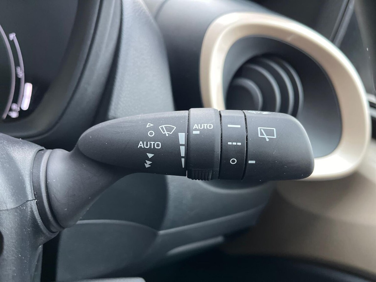 Used Toyota Aygo X 2022 for sale - 76490714: Photo 27