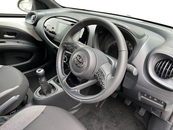 Used Toyota Aygo X 2025 for sale - 76225058: Photo 15